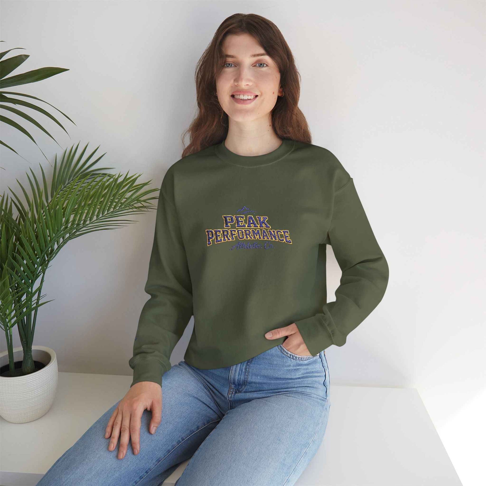Peak Performance Sweatshirt - Vintage Mountain Athletics Crewneck Pullover